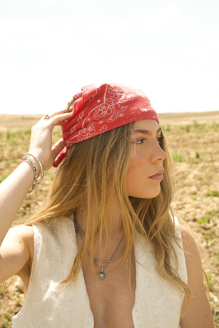 Charming Sun Necklace