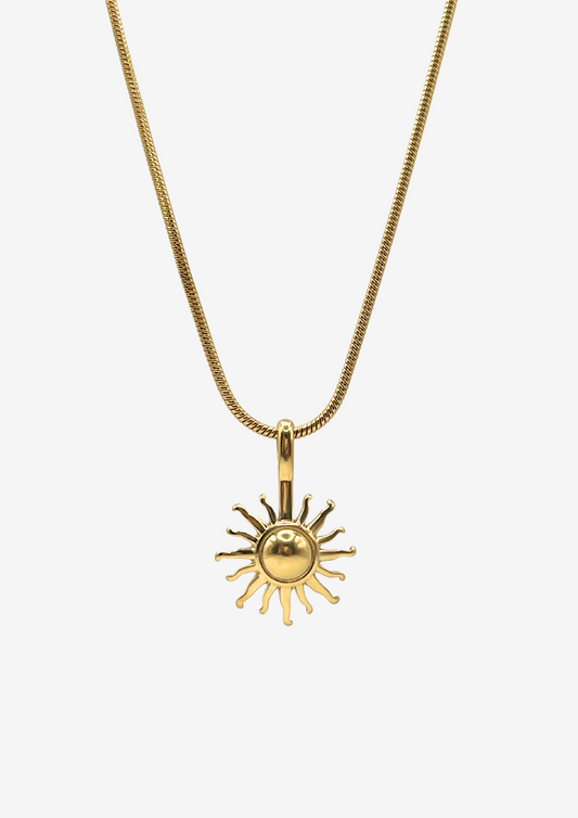 Charming Sun Necklace